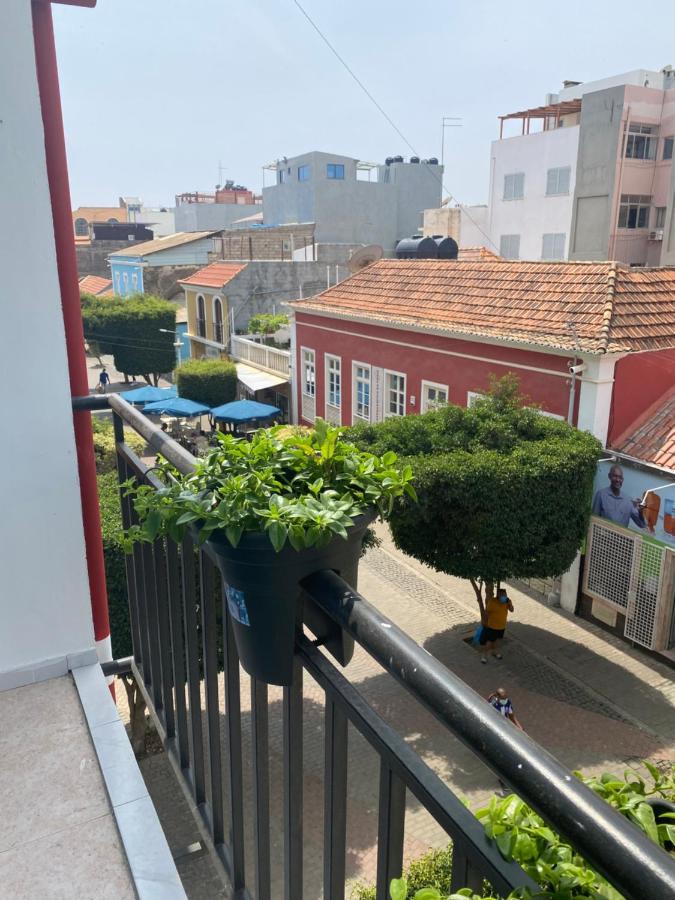 Amilcar Cabral Loft Lägenhet Praia Exteriör bild